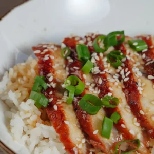 Spicy Teriyaki Chicken Rice Bowl